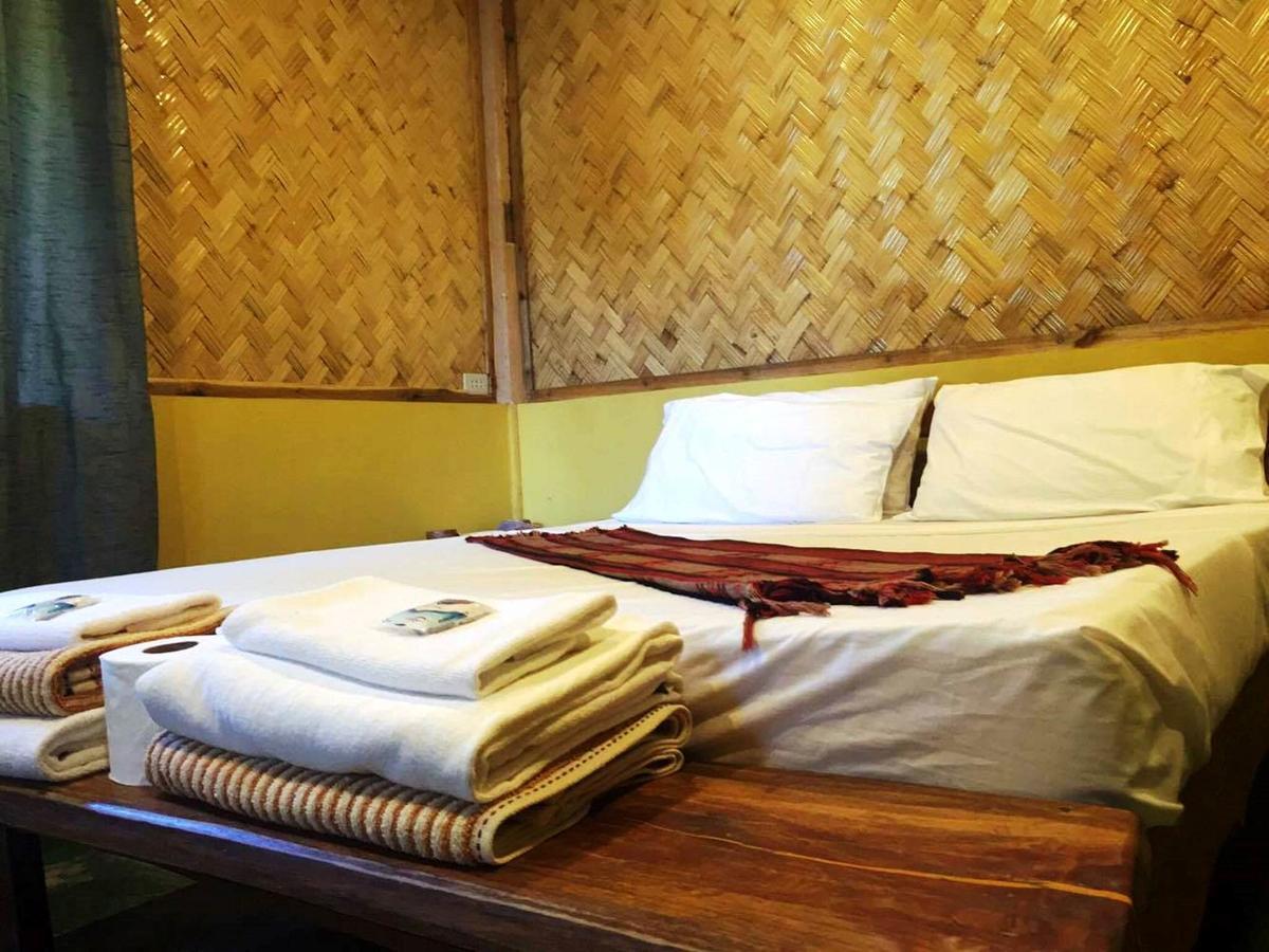 Garden Bay Beach Resort Эль-Нидо Номер фото